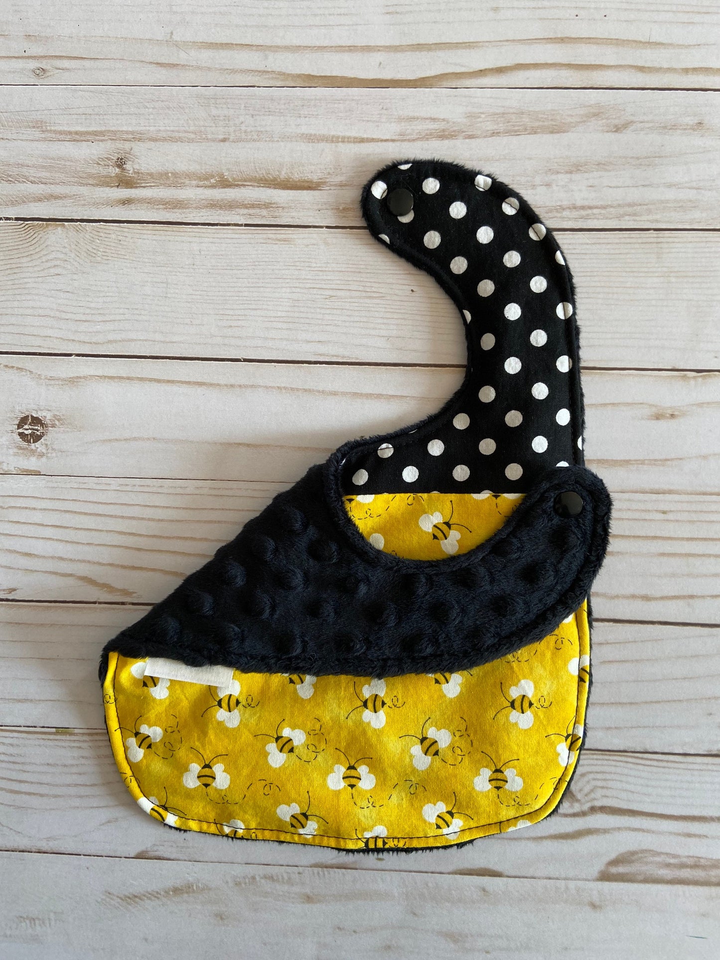 Bees Bib (fits up to 24 months)