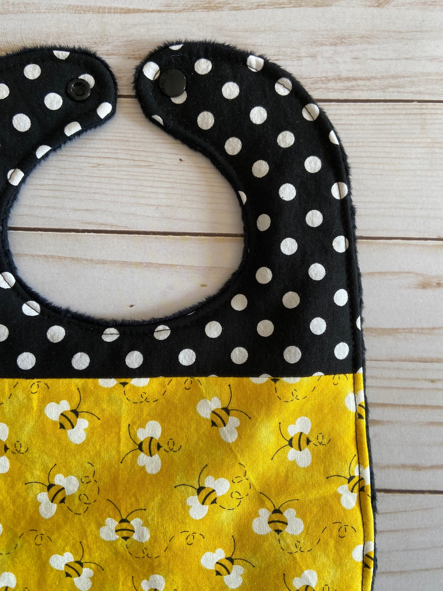 Bees Bib (fits up to 24 months)