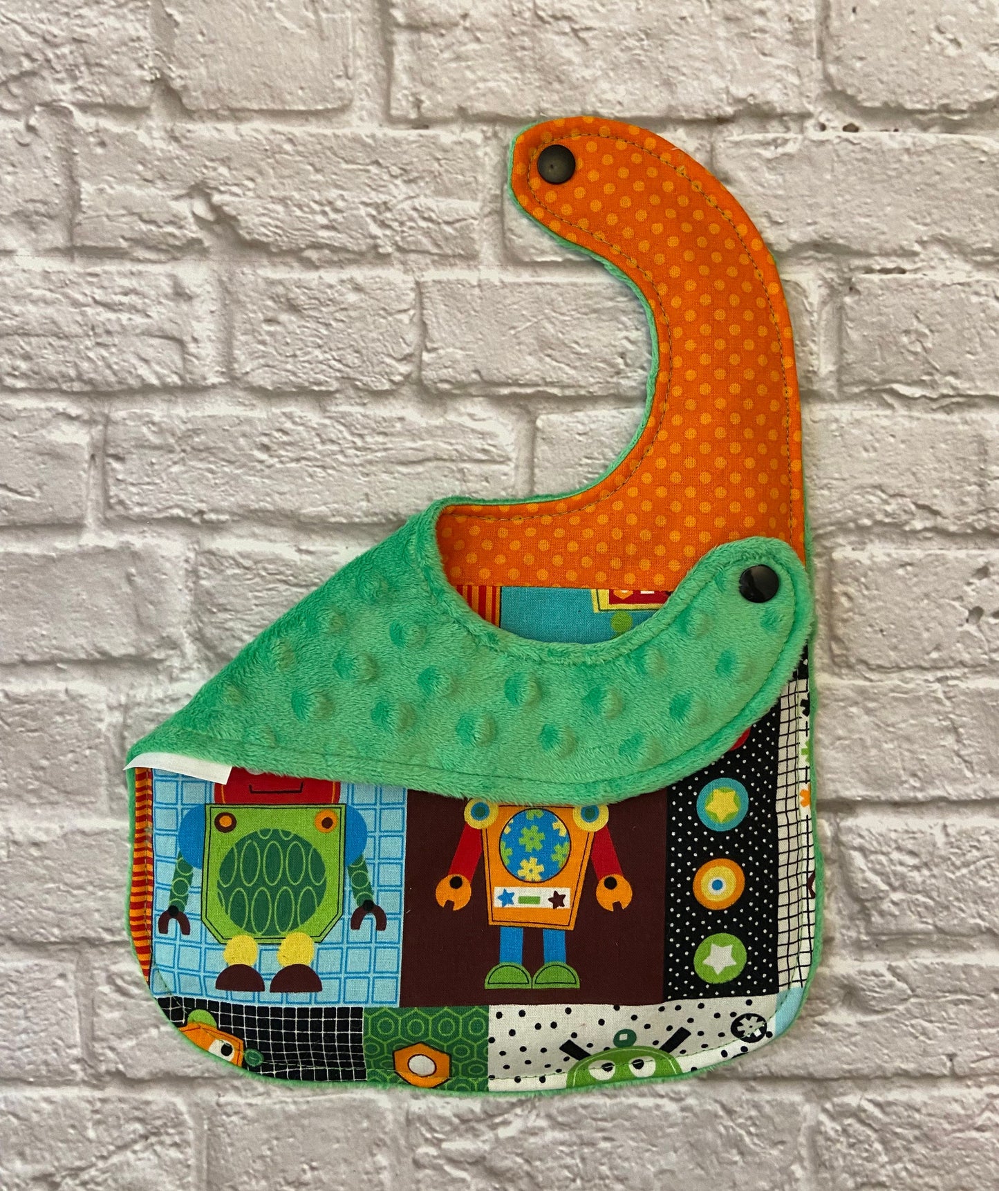 Robots Bib (fits up to 24 months)