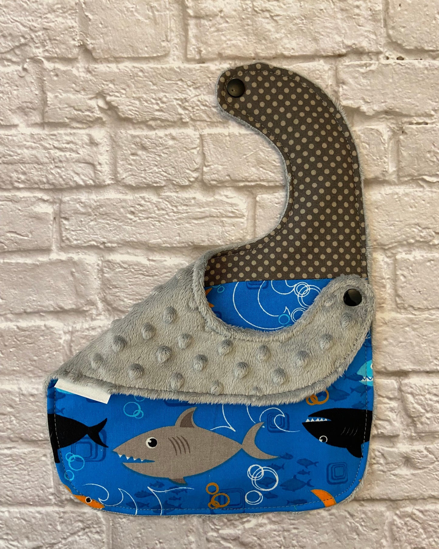 Sharks Bib (fits up to 24 months)