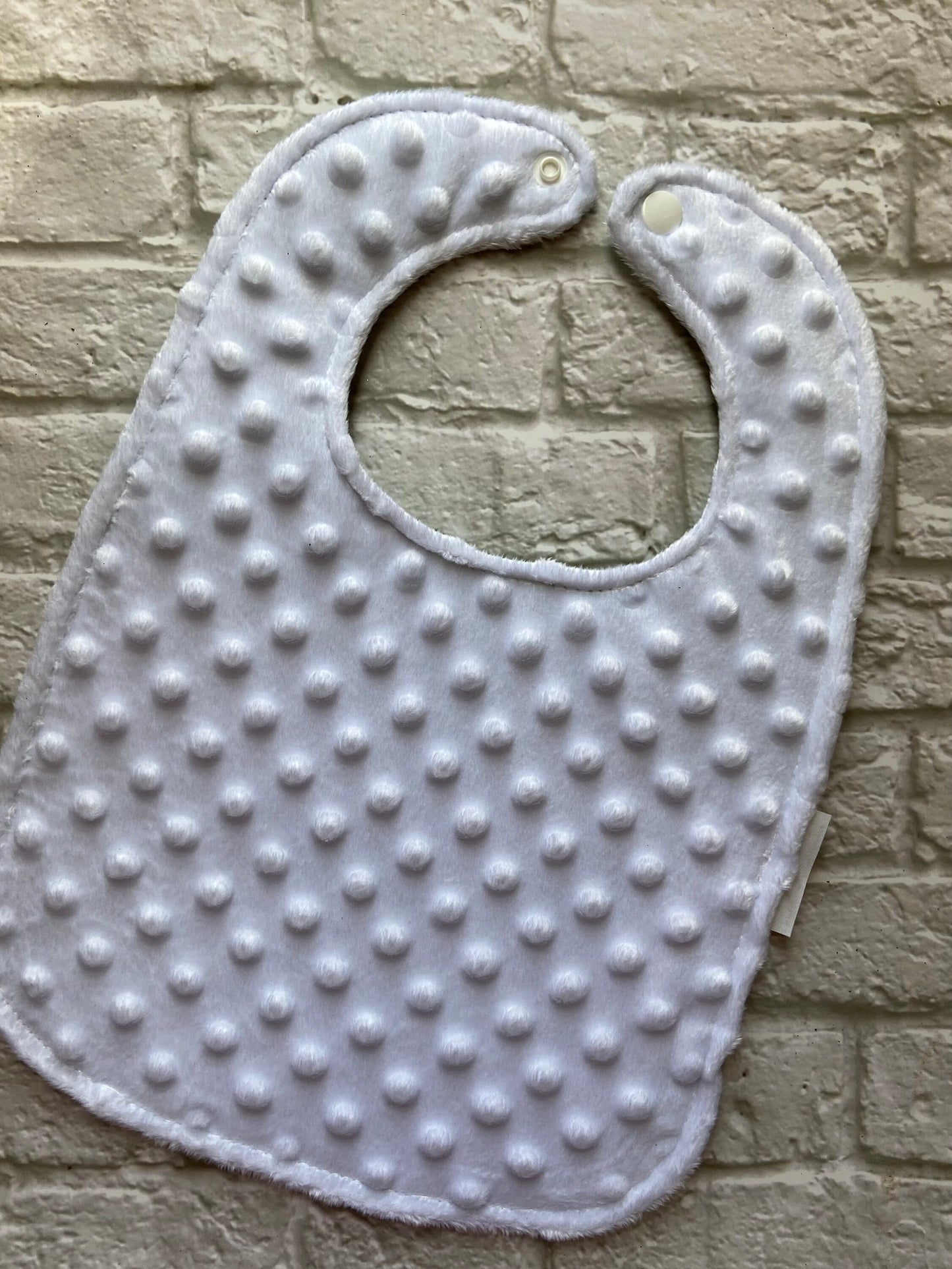 New York Knicks Toddler Bib (fits up to 24 months)