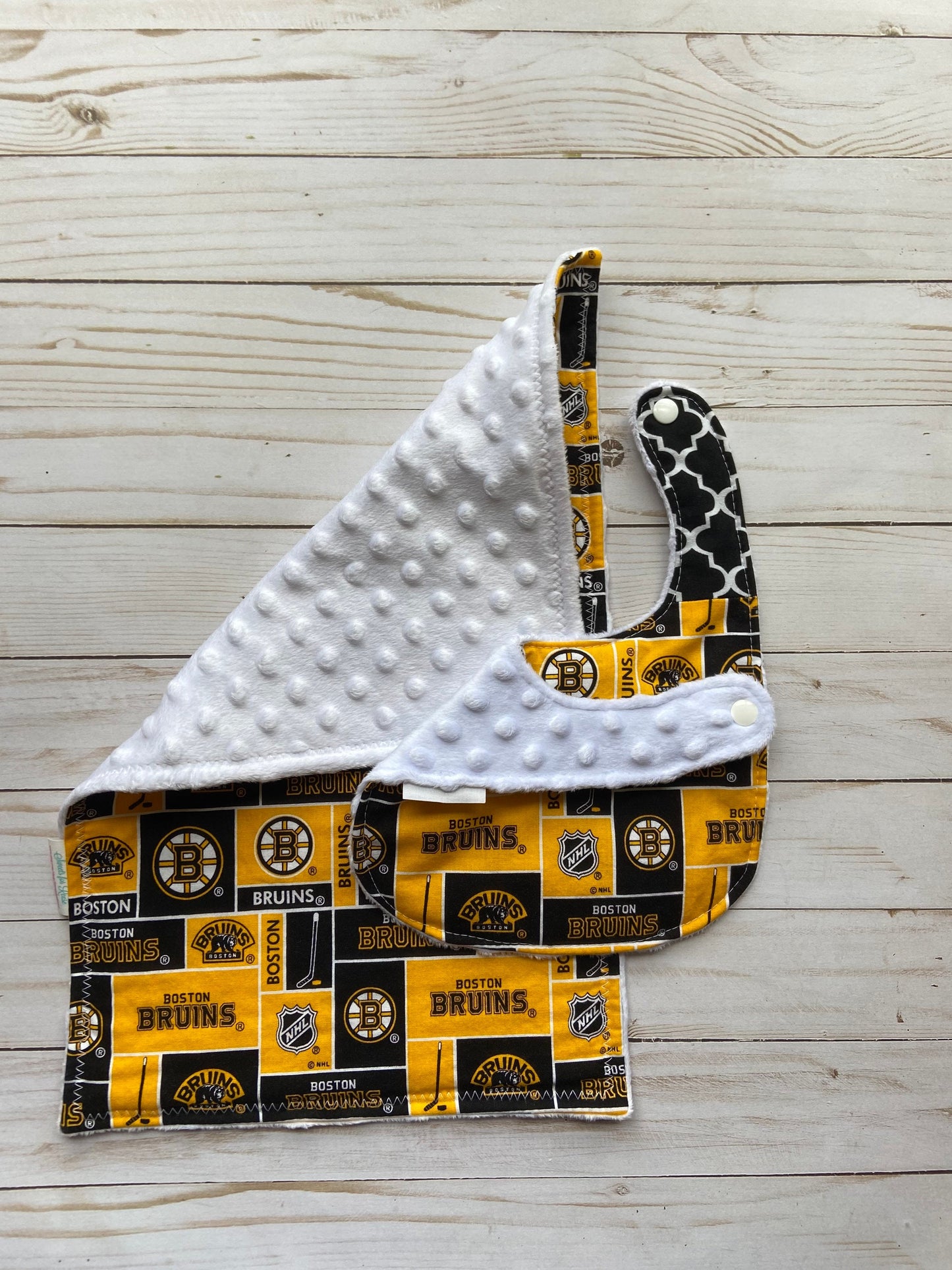 Boston Bruins Burp Cloth and Bib Set